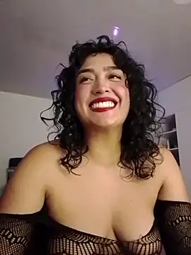 ema saenz online show from 5, 4, 2026