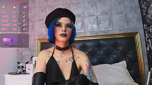  Hanna white  online show from 1, 2, 2025