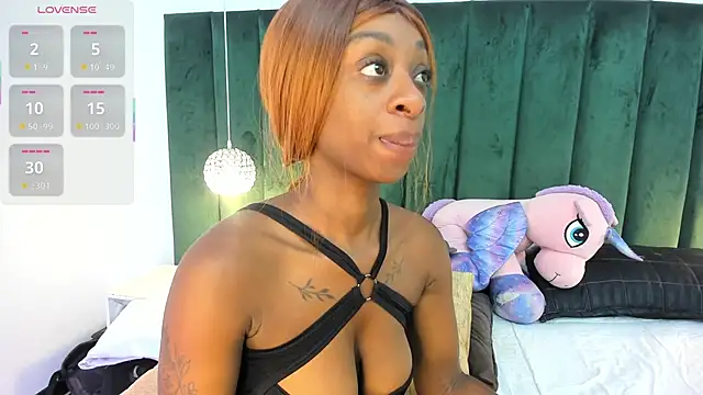 Snapshot of Anny_osorio chatting on 17, 10, 2025 Anny osorio online show from 17, 10, 2025