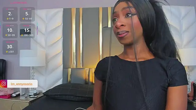 Snapshot of Anny_osorio chatting on 11, 11, 2025 Anny osorio online show from 11, 11, 2025