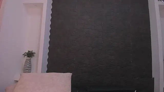 jenaa  online show from 19, 2, 2026