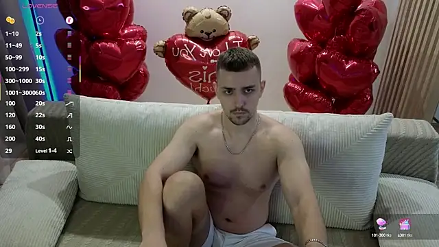 Larstar01 online show from 9, 10, 2025