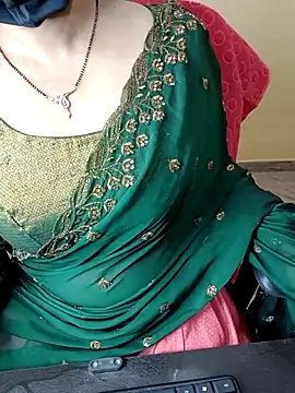 Snapshot of Nithya_05 chatting on 17, 1, 2026 Nithya 05 online show from 17, 1, 2026