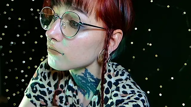 Snapshot of Littlespacemouse chatting on 24, 12, 2024 Littlespacemouse online show from 24, 12, 2024