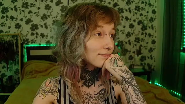 Littlespacemouse online show from 19, 10, 2025