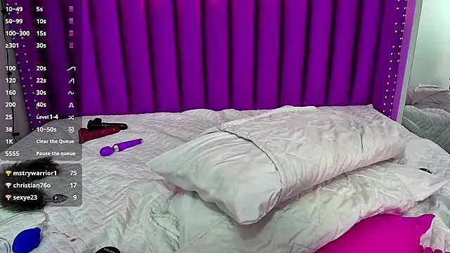 kinkyhousewifee online show from 23, 2, 2025