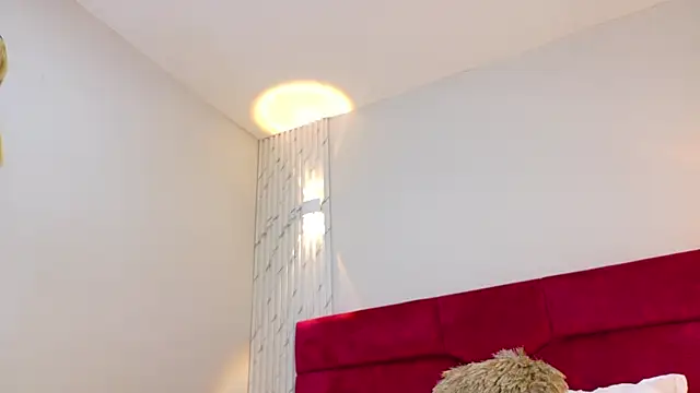 Emmaa Blonde online show from 27, 9, 2025