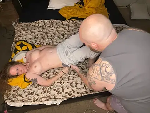 Snapshot of Satans_Play chatting on 9, 11, 2025 Satans Play online show from 9, 11, 2025