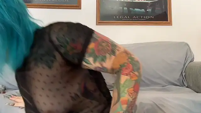 CherryBombBomb online show from 20, 9, 2025