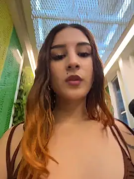 Mon Cherry online show from 10, 2, 2026