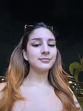 Mon Cherry online show from 1, 4, 2026