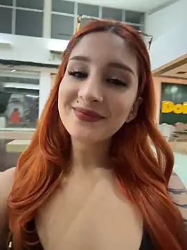 Snapshot of Mon_Cherry chatting on 27, 5, 2026 Mon Cherry online show from 27, 5, 2026