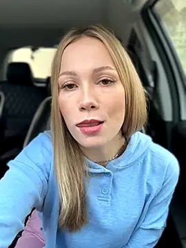 LavenderHot online show from 12, 10, 2025