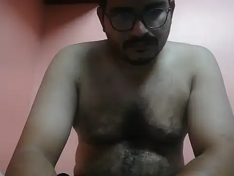 Snapshot of naughtymike0007 chatting on 6, 7, 2026 naughtymike0007 online show from 6, 7, 2026