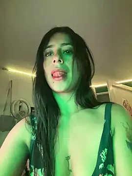 Snapshot of CieloTaylor chatting on 21, 12, 2024 CieloTaylor online show from 21, 12, 2024
