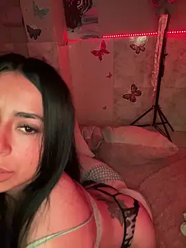 Snapshot of CieloTaylor chatting on 5, 3, 2025 CieloTaylor online show from 5, 3, 2025