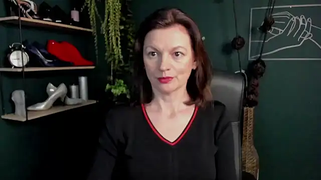 VivianWILD online show from 12, 3, 2025