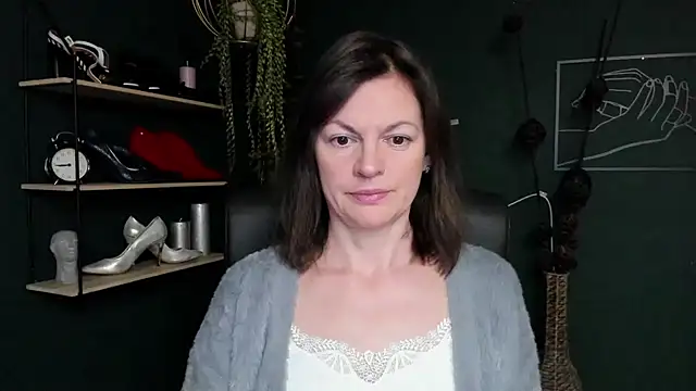 VivianWILD online show from 15, 3, 2025