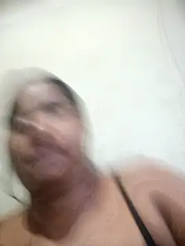 Giselabrunette25 online show from 11, 3, 2026