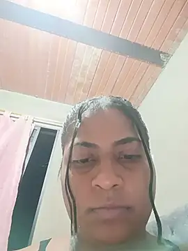 Snapshot of Giselabrunette25 chatting on 9, 7, 2026 Giselabrunette25 online show from 9, 7, 2026