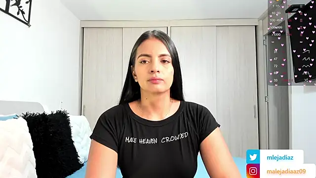 MalejaDiaz  online show from 21, 2, 2025