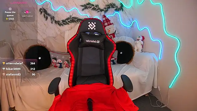 Miki Kivi online show from 29, 12, 2024