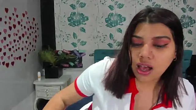 LindaBreeS online show from 18, 1, 2025