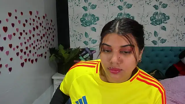 LindaBreeS online show from 25, 1, 2025