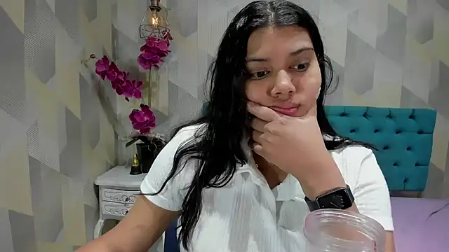 LindaBreeS online show from 15, 10, 2025