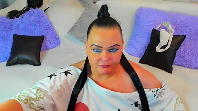 MilanaBiegert online show from 30, 1, 2025