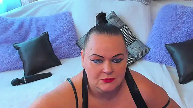 MilanaBiegert online show from 16, 9, 2025