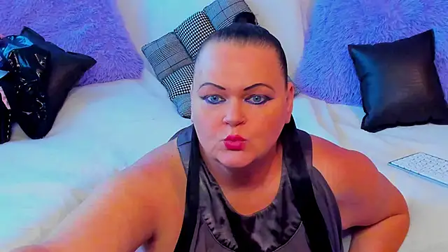 MilanaBiegert online show from 22, 9, 2025