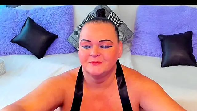 MilanaBiegert online show from 10, 10, 2025