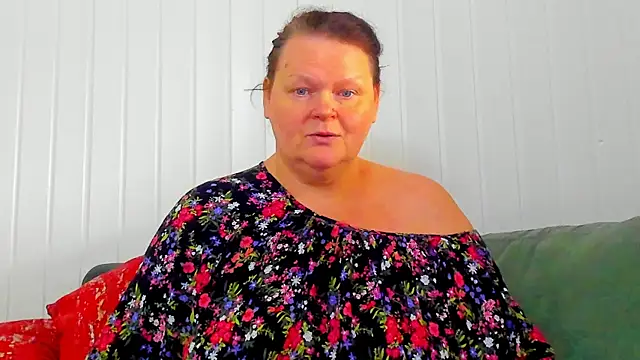 Snapshot of MilanaBiegert chatting on 25, 2, 2026 MilanaBiegert online show from 25, 2, 2026