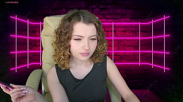 YesPussyClover online show from 19, 3, 2025