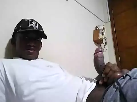 Snapshot of eirdxxx chatting on 29, 12, 2024 eirdxxx online show from 29, 12, 2024