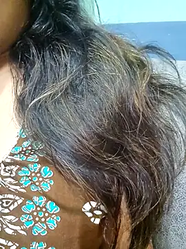 sexyindi couple online show from 22, 4, 2026