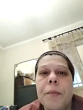 Lucia8600 online show from 9, 1, 2025