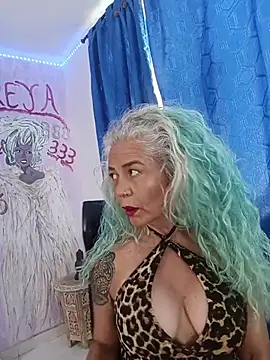 Snapshot of freyadevil333 chatting on 2, 7, 2026 freyadevil333 online show from 2, 7, 2026
