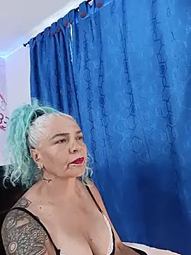 Snapshot of freyadevil333 chatting on 5, 7, 2026 freyadevil333 online show from 5, 7, 2026