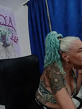 Snapshot of freyadevil333 chatting on 21, 7, 2026 freyadevil333 online show from 21, 7, 2026
