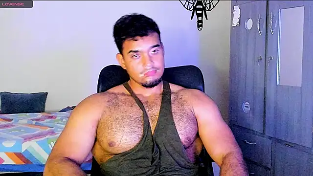 Big furry bear13 online show from 24, 1, 2025