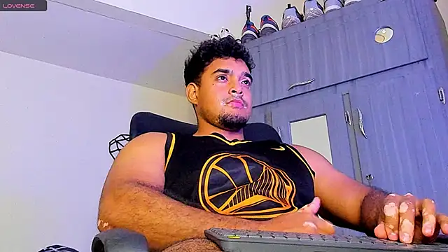 Big furry bear13 online show from 21, 2, 2025