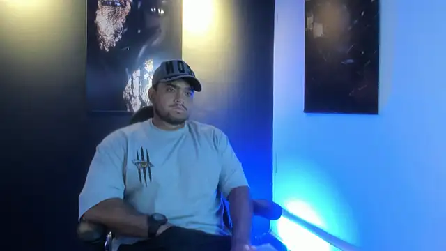 Big furry bear13 online show from 15, 10, 2025