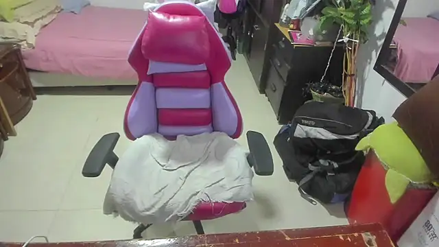 Mrs mommy  online show from 7, 1, 2025