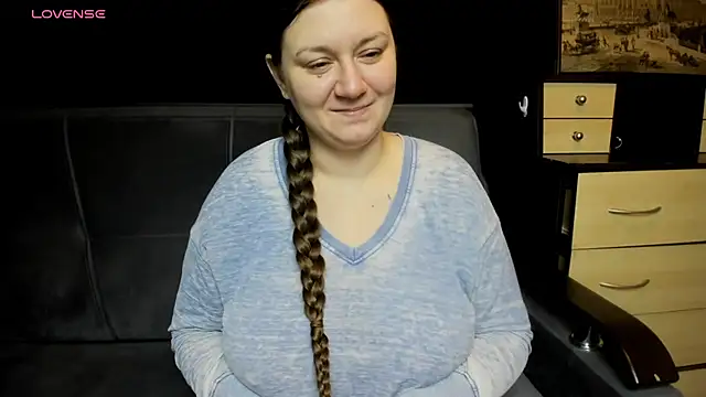 AlisaBacker online show from 12, 2, 2026