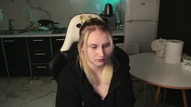 MertyXX online show from 12, 4, 2026