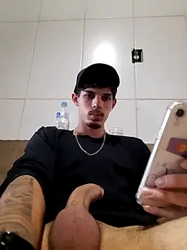 jaozinMg online show from 10, 11, 2025