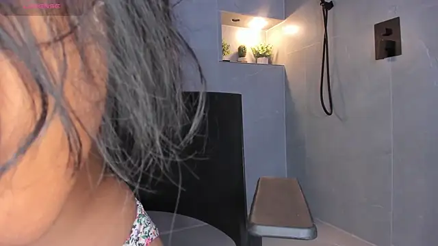 AriSweet online show from 6, 11, 2025