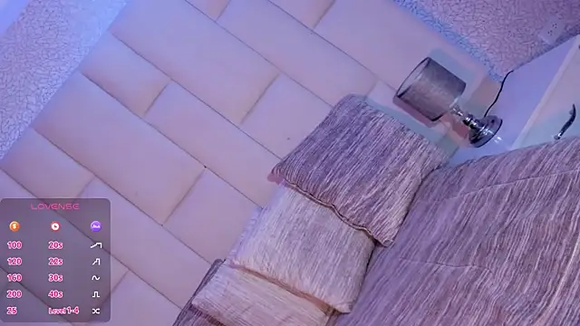 Summer walkerr online show from 28, 3, 2026